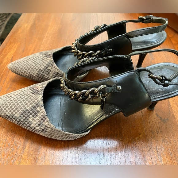 COACH 6.5B Snakeskin Garland style women’s heel 2 & 5/8”high. Excl preowned. - Picture 2 of 8